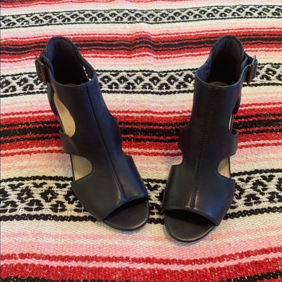 Clarks Shoes - Clark’s Collection Navy Peep-toes sandals